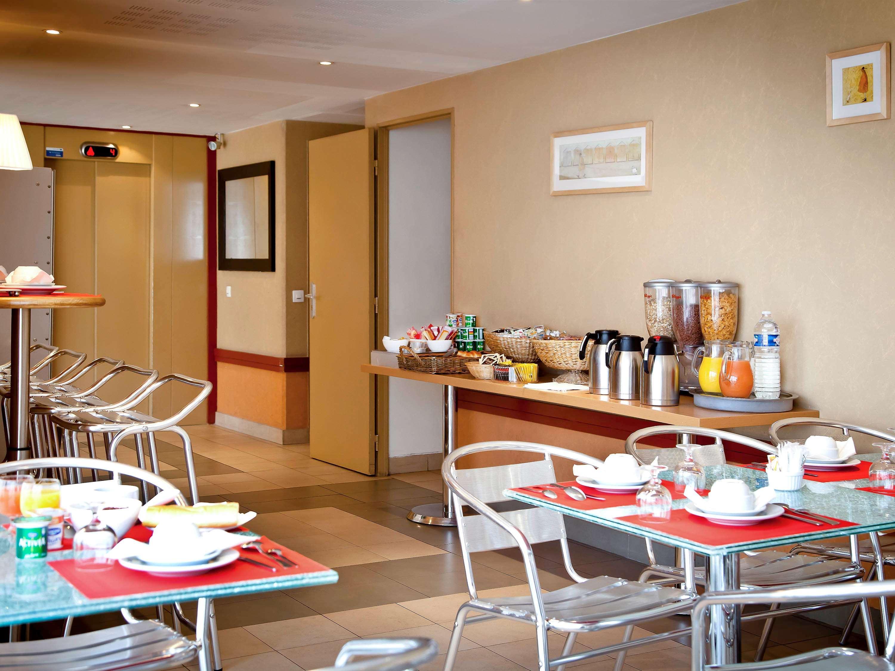 Aparthotel Adagio Access Paris Saint-Denis Pleyel Экстерьер фото