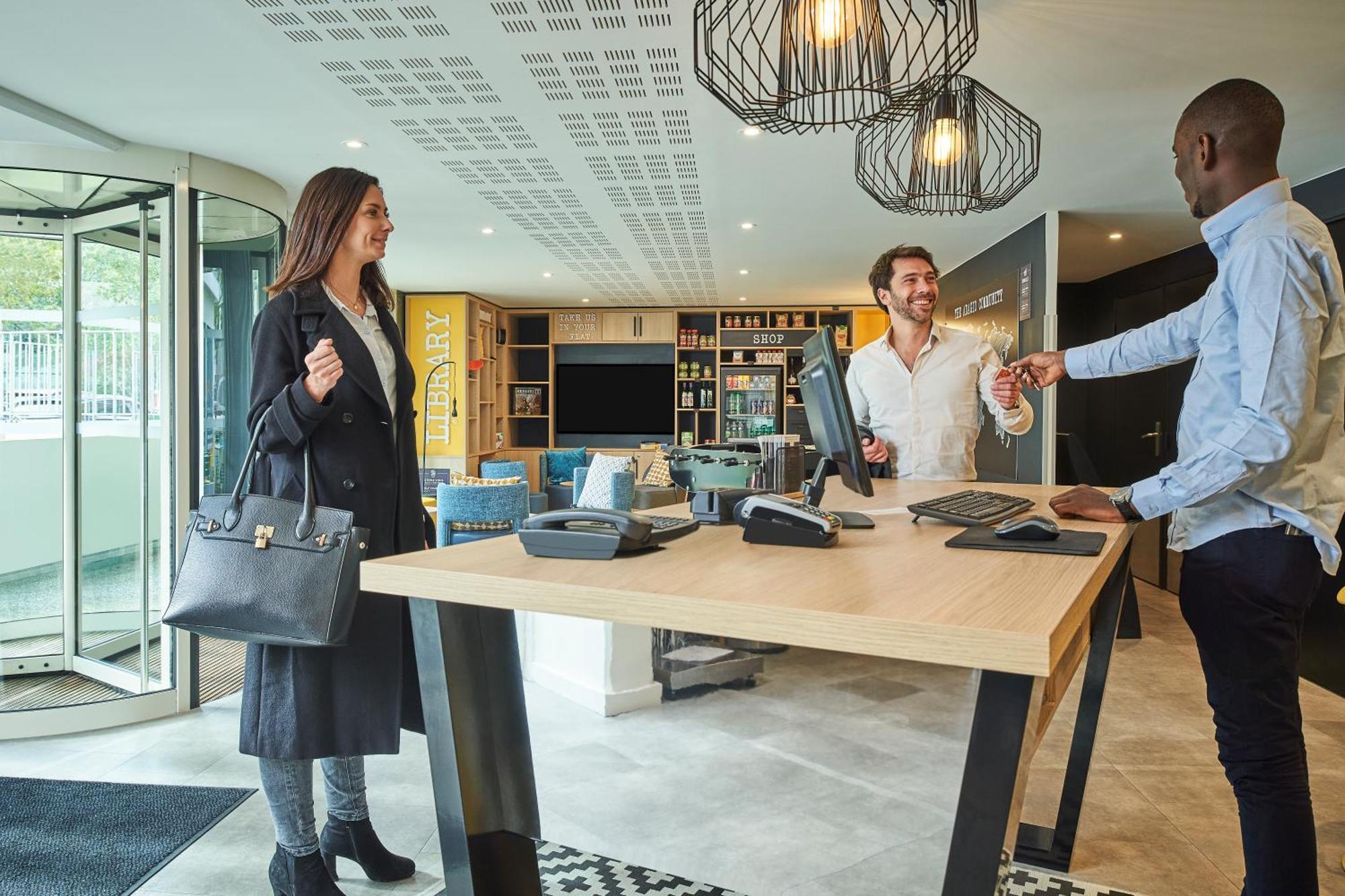 Aparthotel Adagio Access Paris Saint-Denis Pleyel Экстерьер фото
