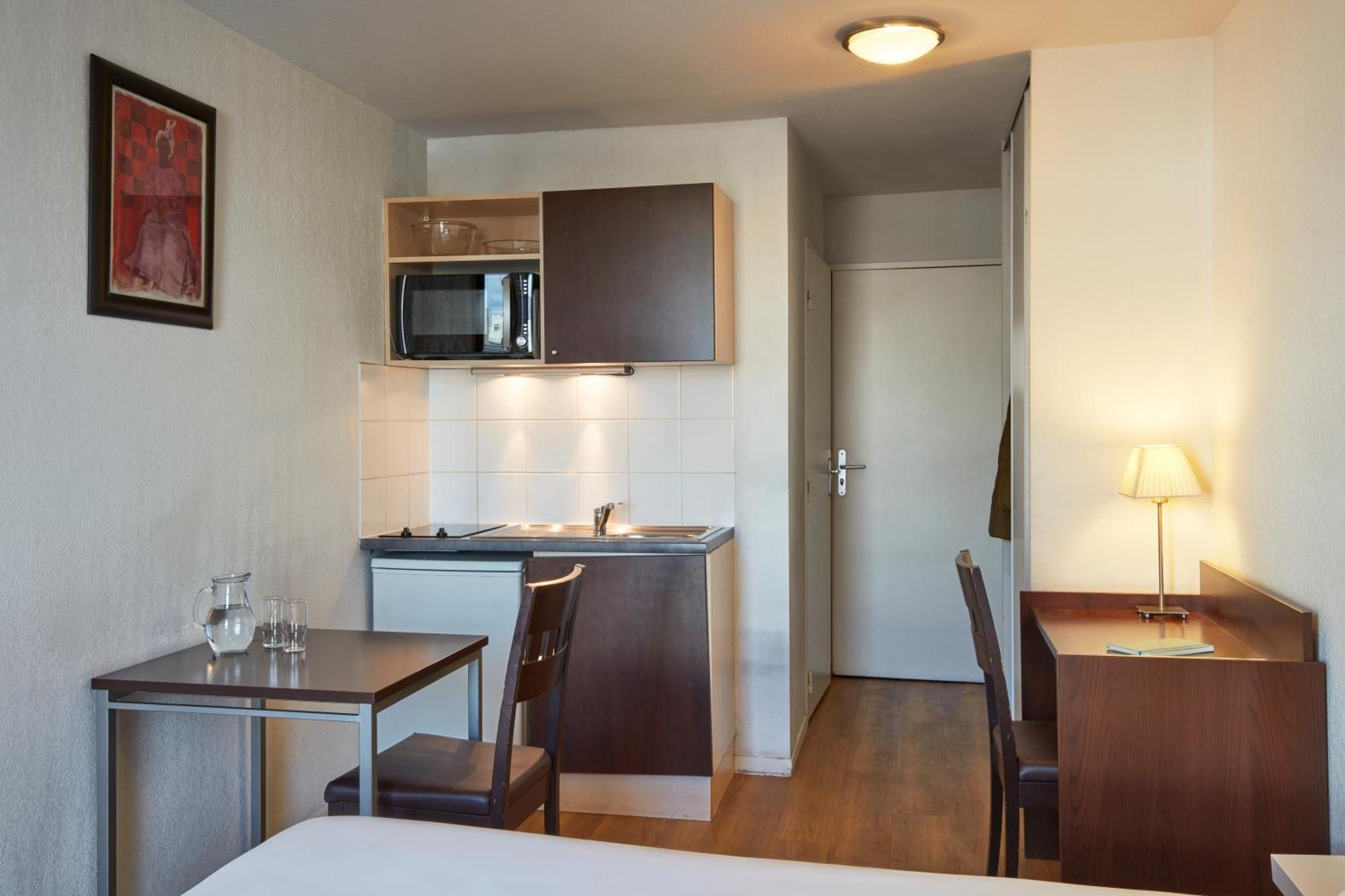 Aparthotel Adagio Access Paris Saint-Denis Pleyel Экстерьер фото