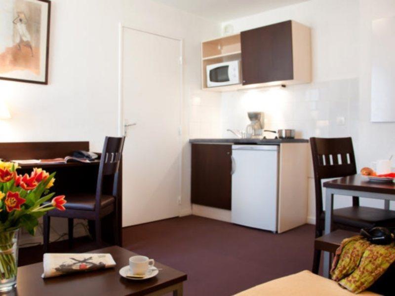 Aparthotel Adagio Access Paris Saint-Denis Pleyel Экстерьер фото