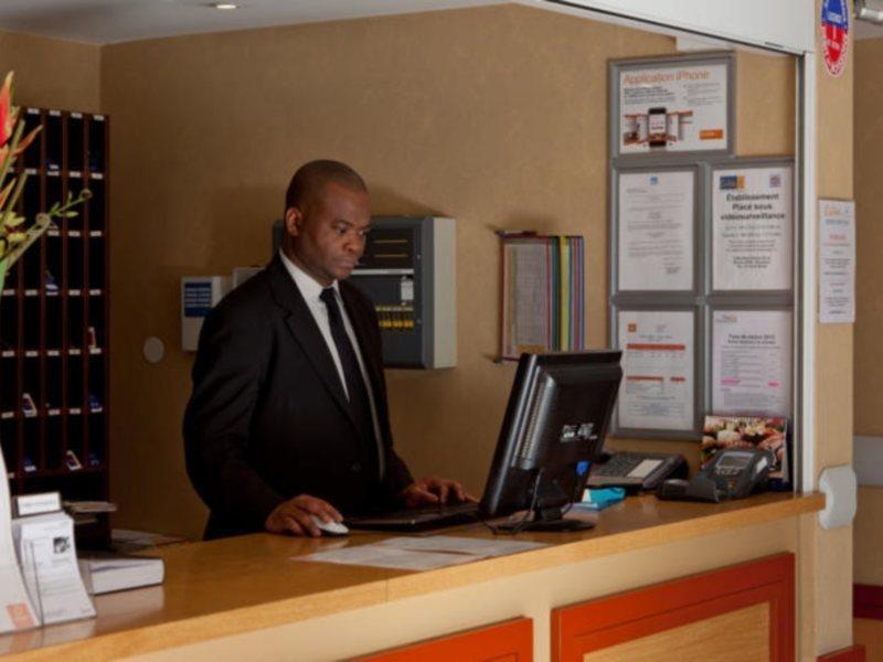 Aparthotel Adagio Access Paris Saint-Denis Pleyel Экстерьер фото