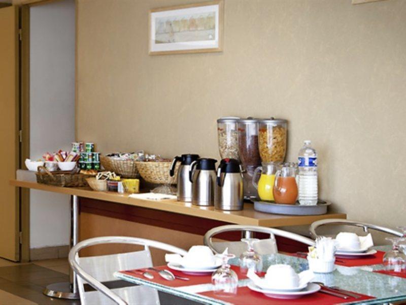 Aparthotel Adagio Access Paris Saint-Denis Pleyel Экстерьер фото